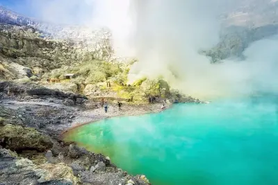 Cara hemat wisata ke Kawah Ijen Banyuwangi