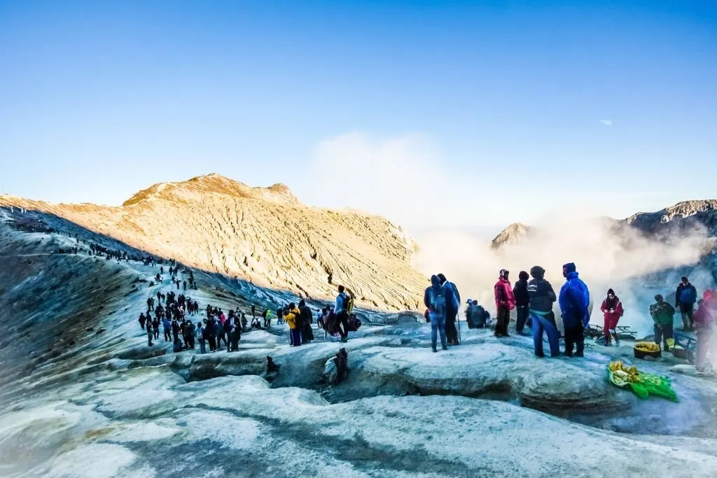 Apa yang Terjadi Jika Terlambat Berangkat ke Kawah Ijen?