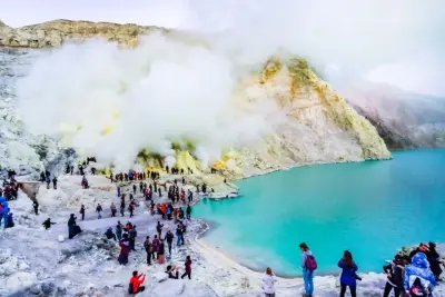 Biaya wisata Kawah Ijen lengkap