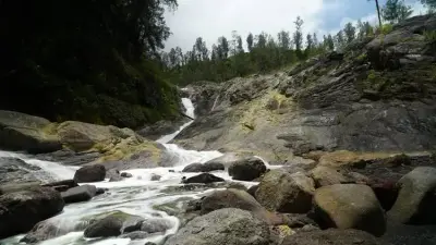 paket wisata alam di sekitar Kawah Ijen
