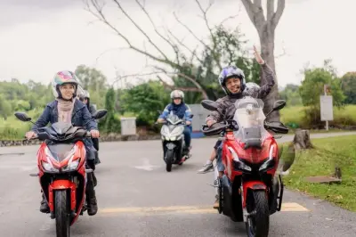 touring motor untuk wisata hemat