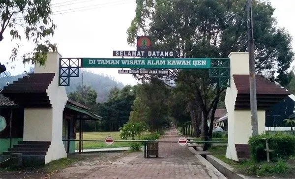Area Paltuding Kawah Ijen saat pemeriksaan pendaki