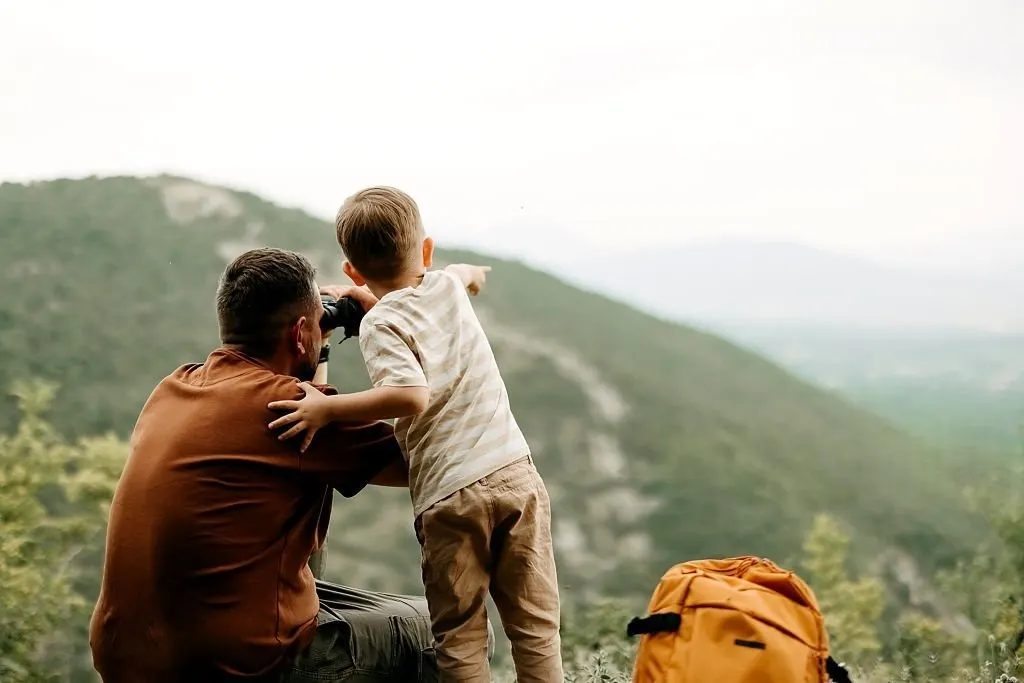 Jangan Lupa Membawa Ini Jika Naik Ijen Bersama Anak