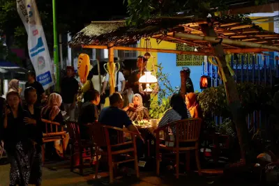 Kisah Warung Tengah Malam yang Tak Pernah Sepi dari Pendaki Ijen