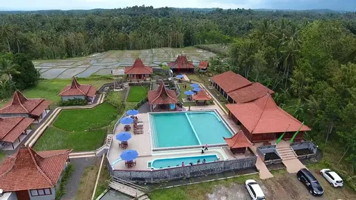 kampoeng joglo ijen homestay dekat kawah ijen banyuwangi